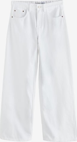 Jean Next en blanc : devant