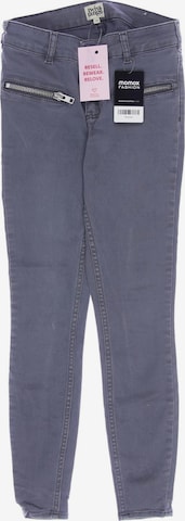 Twist & Tango Jeans in 24 in Grey: front