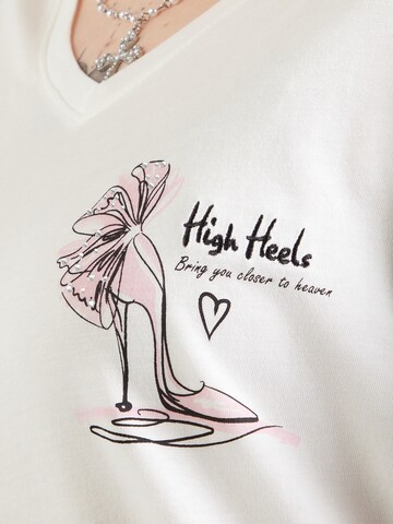 ONLY Carmakoma Tričko 'CARBEA' – bílá