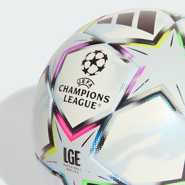 ADIDAS PERFORMANCE Míč 'UEFA Champions League 26/27' – bílá