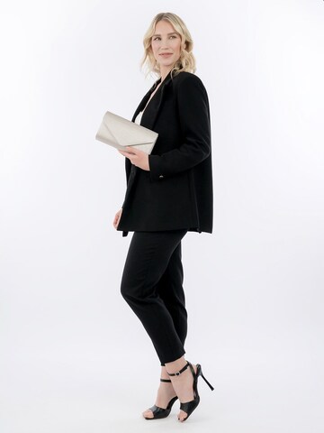 Pochette 'Amalia' di Tamaris in beige: frontale