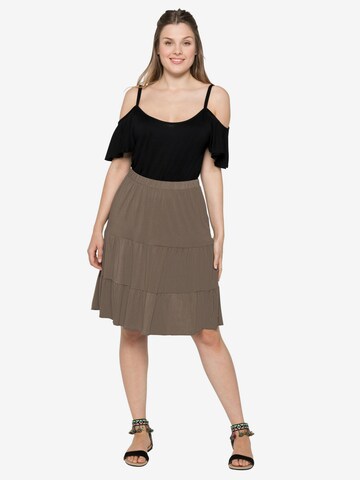 SHEEGO Skirt in Brown