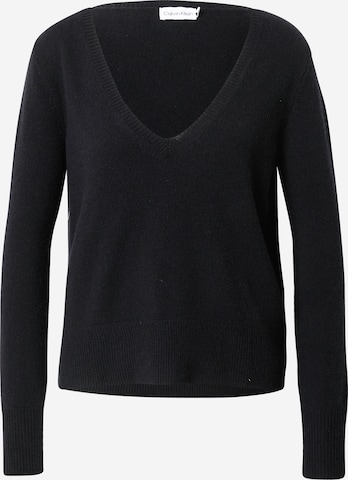 Calvin Klein Sweater in Black: front