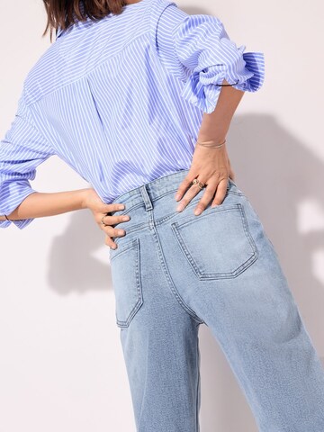 Effilé Jean Friends Like These en bleu