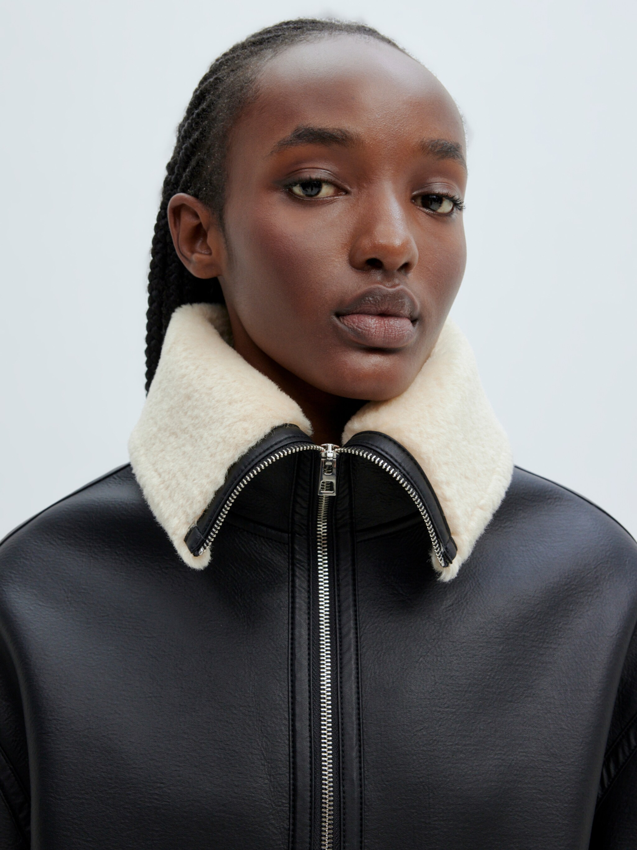 EDITED Producten Tussenmantel 'Chelsea' Zwart