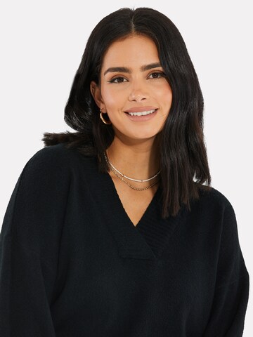 Threadbare Sweater 'Bloom' in Black