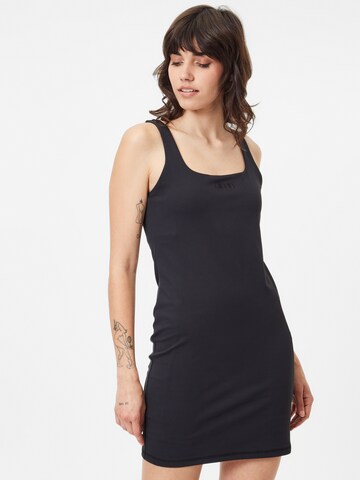 Robe de sport aim'n en noir : devant