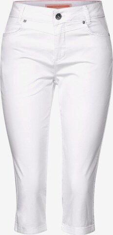 STREET ONE Slim fit Jeans 'Yulius' in White: front