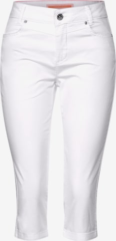 STREET ONE Slimfit Jeans 'Yulius' in Wit: voorkant