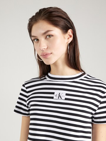 Calvin Klein Jeans Tričko – černá