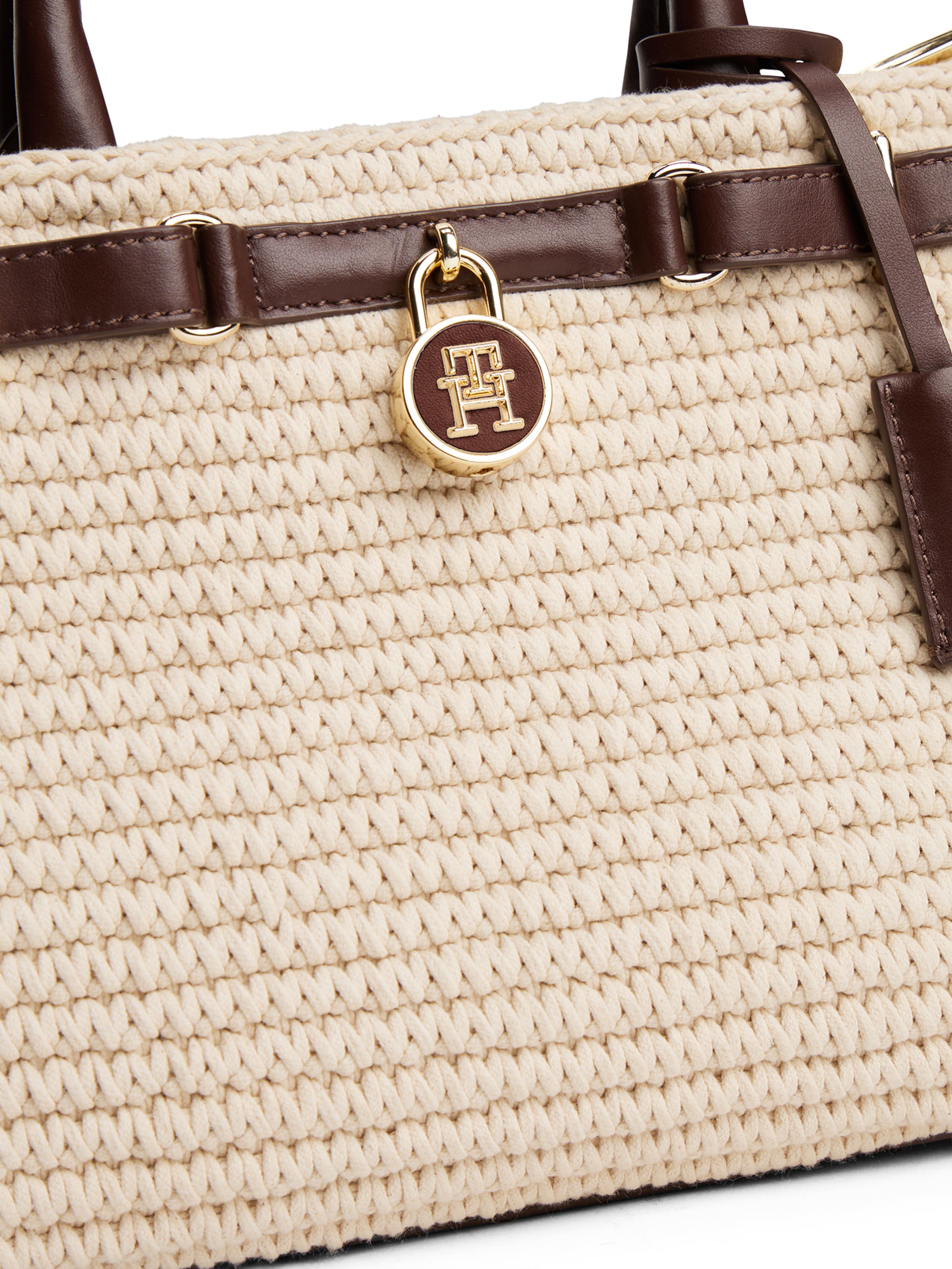 TOMMY HILFIGER Handbag in Beige