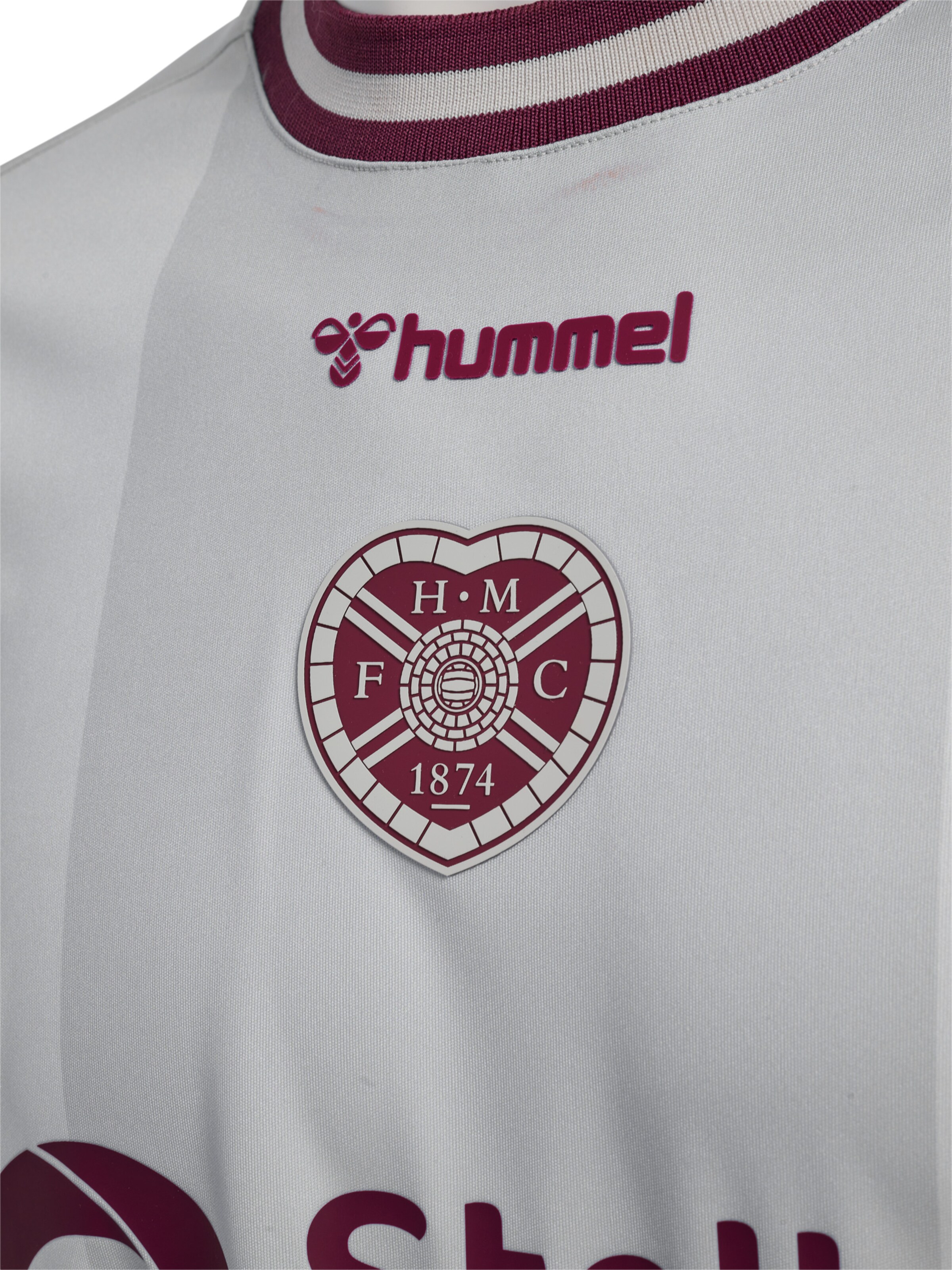 Hummel Functioneel shirt 'Hea 26/27' in Wit