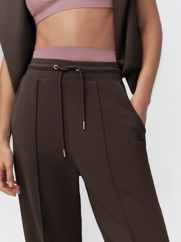 Wide leg Pantaloni di Osia in marrone