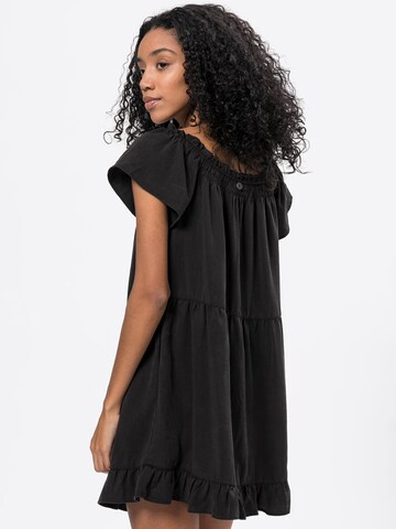 Robe d’été Superdry en noir