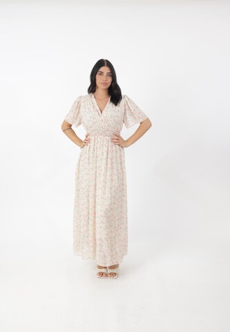 Elara Jurk in Beige: voorkant