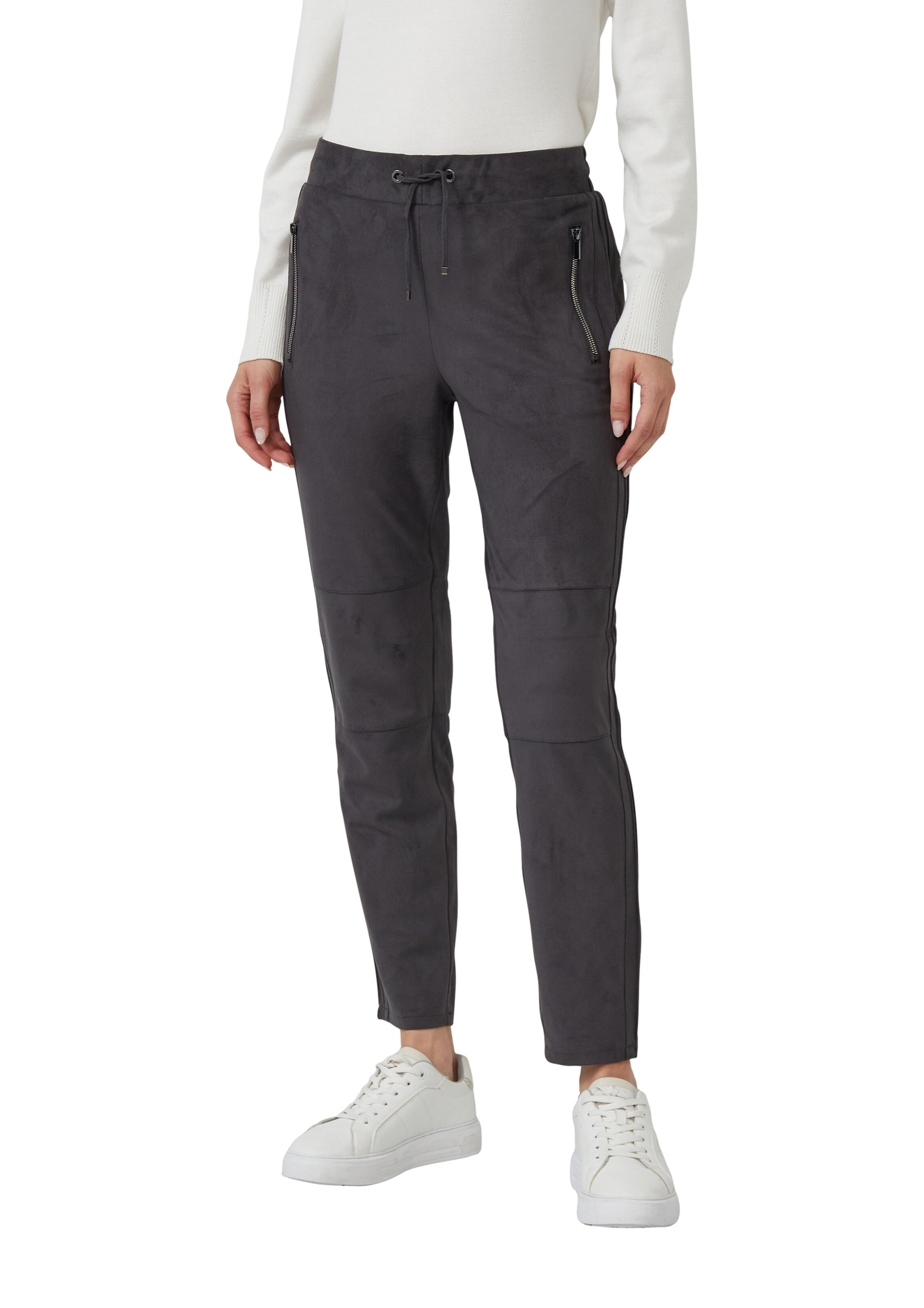 s.Oliver Tapered Hose in Grau: Vorderseite