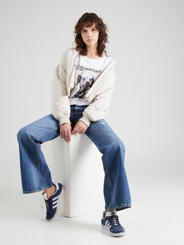 Tricou de la EINSTEIN & NEWTON pe alb
