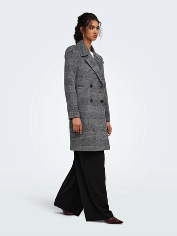 ONLY Between-Seasons Coat 'ONLTENNA' in Black