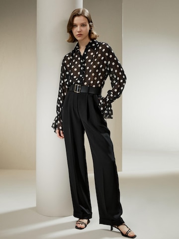 Lilysilk - Blusa 'Georgette' en negro