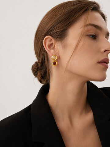 RteRme - Pendientes 'Nyana' en oro: frente