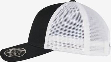 Flexfit Cap in Black