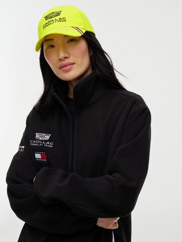 TOMMY HILFIGER Pet 'TH x Cadillac Formula 1® Team' in Geel