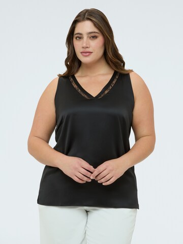 Top di Fiorella Rubino in nero: frontale