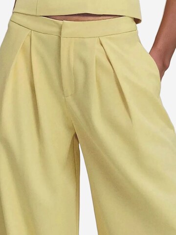 Hiccup Wide Leg Hose in Gelb