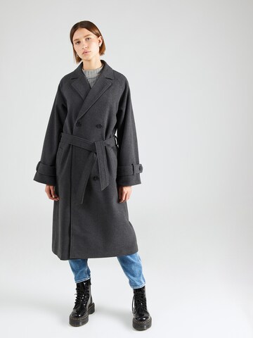 OBJECT Between-Seasons Coat 'Keily' in Grey: front