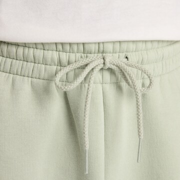 new balance Tapered Broek 'Essentials' in Groen