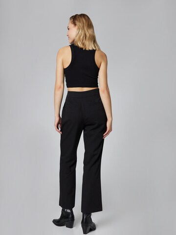 Bootcut Pantalon 'Faline' Guido Maria Kretschmer Women en noir