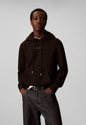 Felpa di Calvin Klein in nero: frontale