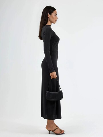 Busem - Vestido em preto