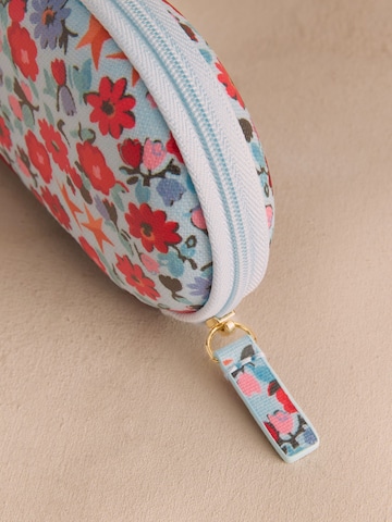 Etui de la Cath Kidston pe albastru