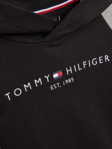 TOMMY HILFIGER - Ropa para correr en negro
