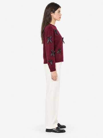 Viorna Sweatshirt 'Sweatshirts' in Red