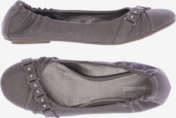 Graceland Flats & Loafers in 41 in Grey: front