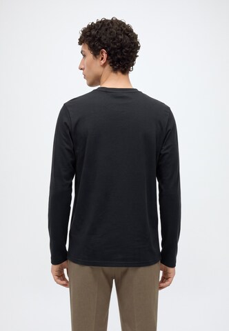 Tricou de la Petrol Industries pe negru