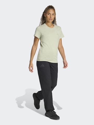 ADIDAS TERREX Koszulka funkcyjna 'Mountain' w kolorze zielony