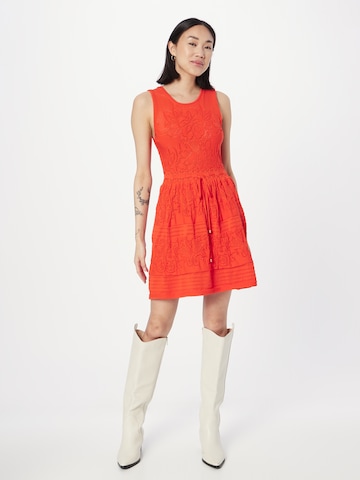 Robe Twinset en orange : devant