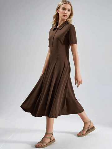 Busem Dress 'Midi' in Brown
