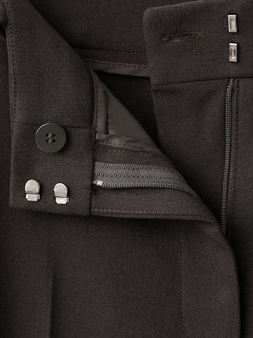 MANGO Normální Kalhoty s puky 'BERGEN' – hnědá