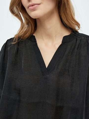 minus Bluse 'Megara' in Schwarz