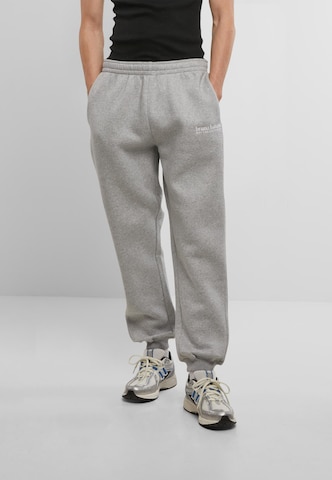 Effilé Pantalon Bruno Banani en gris : devant