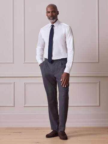 Next Slim Fit Hemd in Weiß