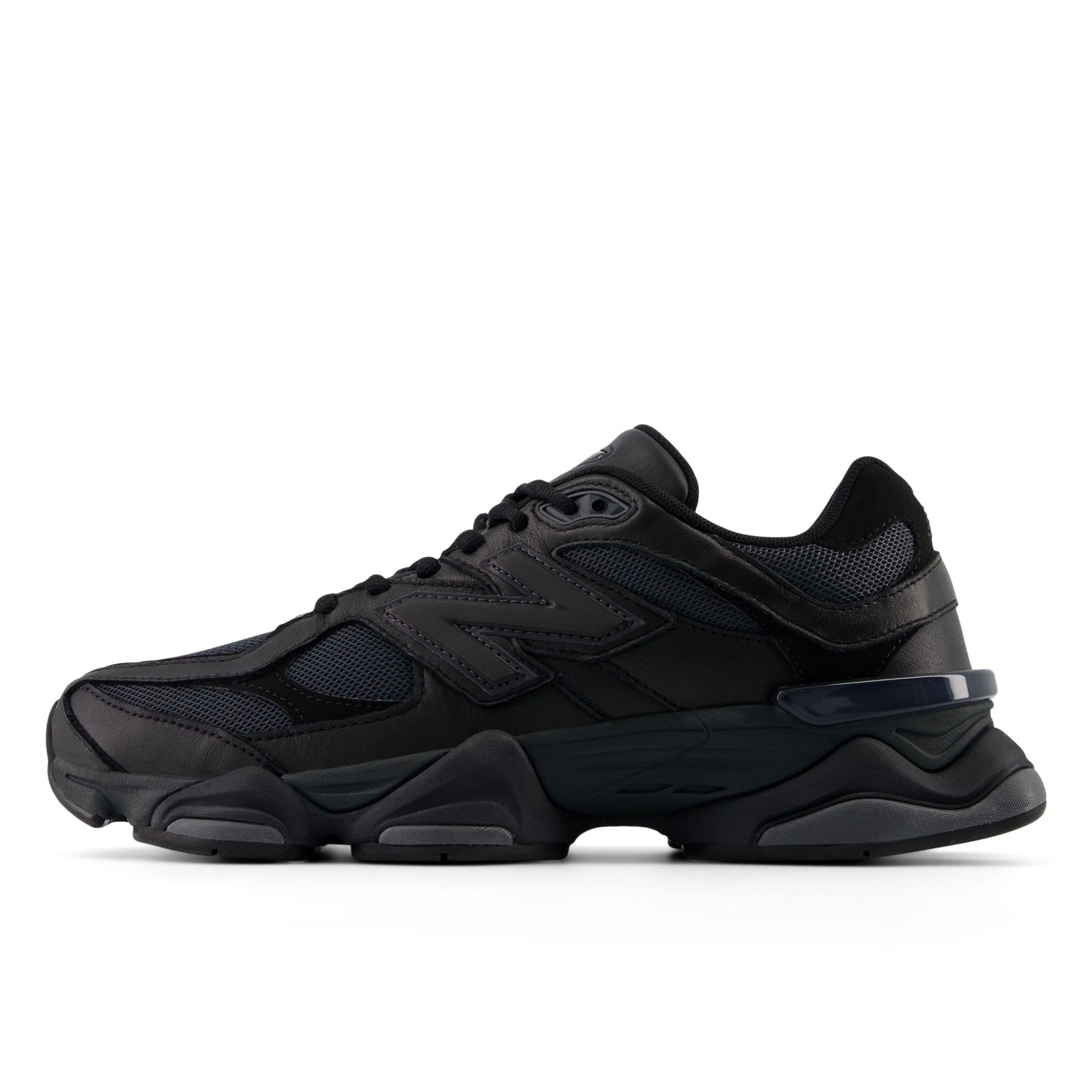 new balance Platform trainers '9060' in Black