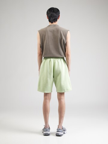 Loosefit Pantaloni di Pegador in verde