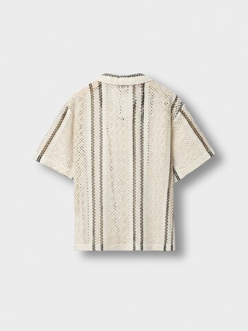 Burocs Comfort fit Button Up Shirt in White