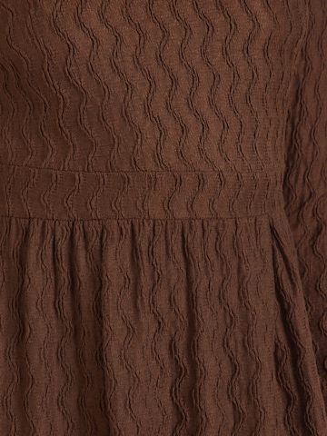 Robe 'Delia' ABOUT YOU en marron