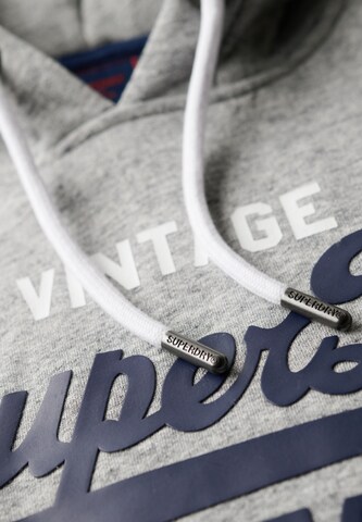 Superdry Sweatshirt in Grau